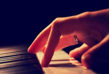 C7娱乐：[英超]斯洛特致敬乔丹：越努力越幸运.